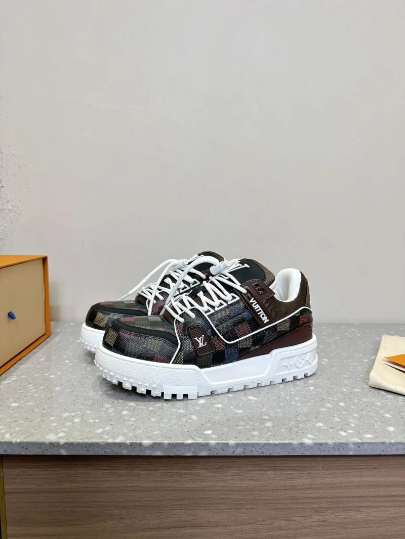 WaterResistant Louis Vuitton Trainer Sneaker 31367