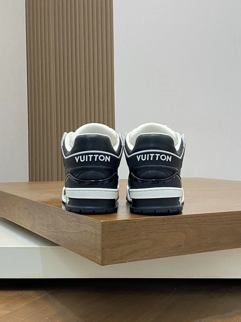 Louis Vuitton Trainer Sneaker GoAnywhere 32161