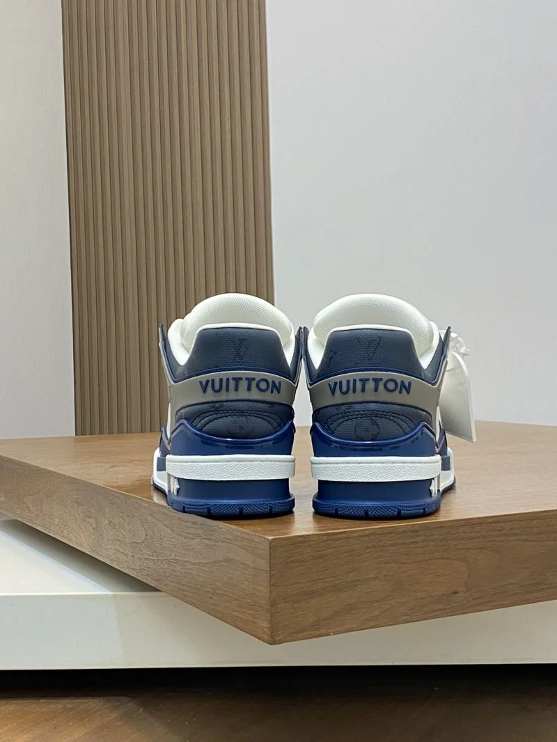 Effortless Louis Vuitton Trainer Sneaker 32162