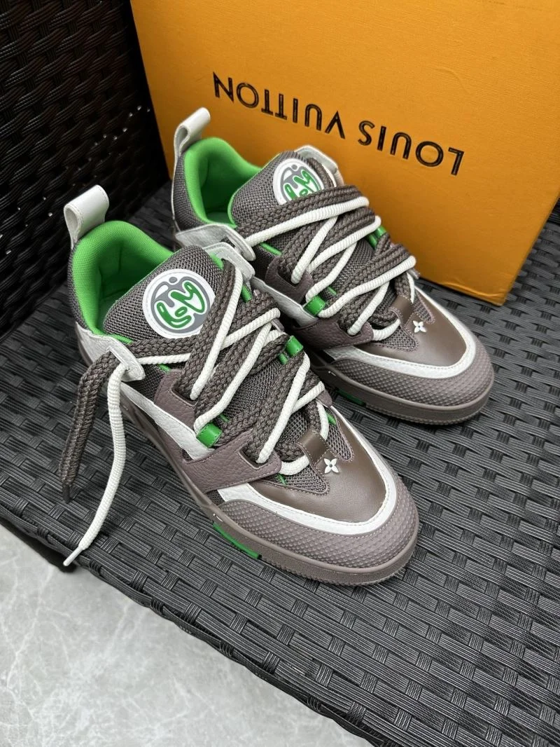 Louis Vuitton Trainer Sneaker Snug 32149