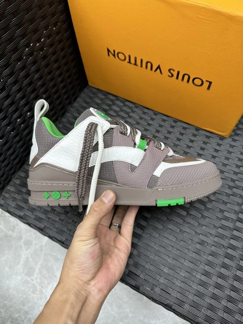 Louis Vuitton Trainer Sneaker Snug 32149