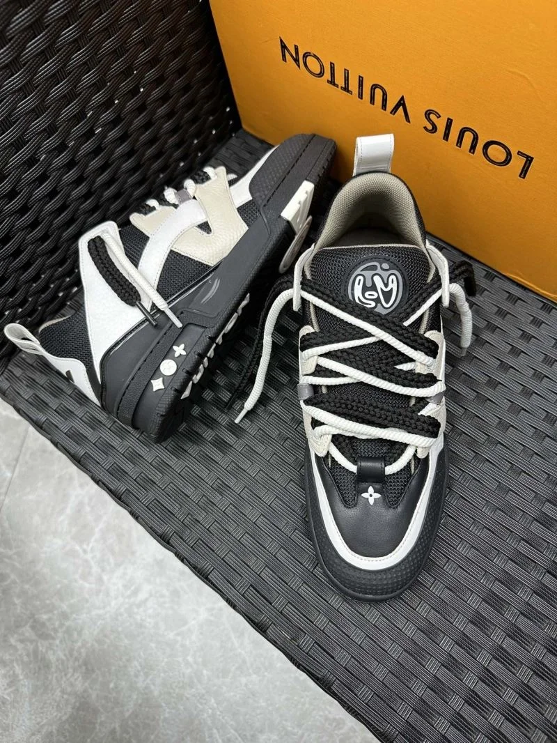 Neat Louis Vuitton Trainer Sneaker 32139