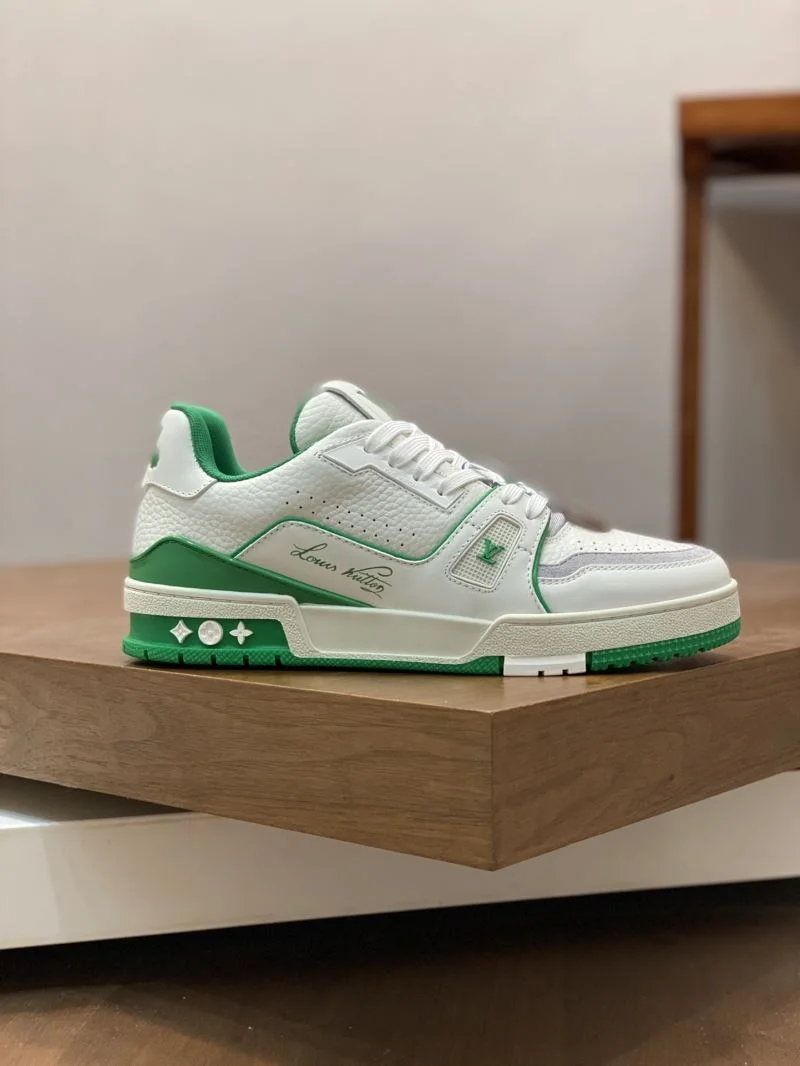 Louis Vuitton Trainer Sneaker Neat 32154