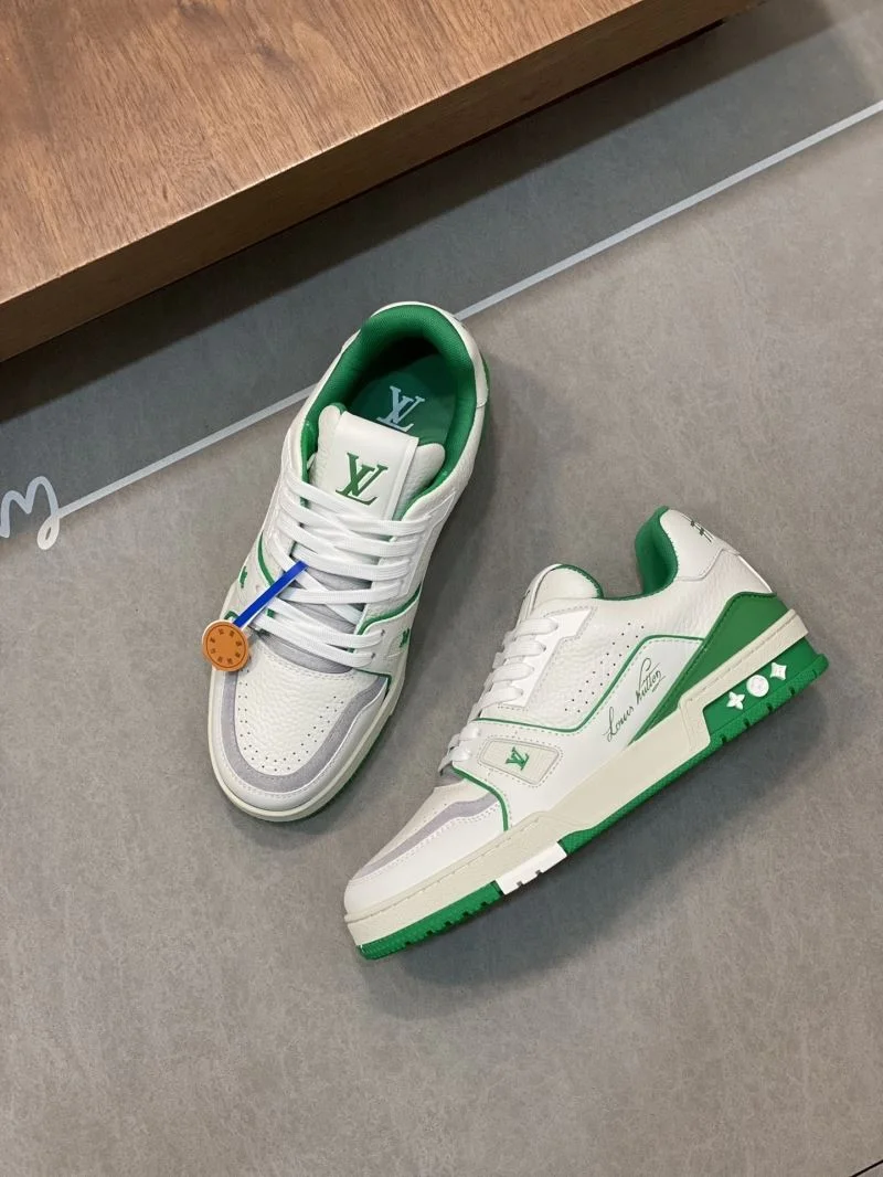 Louis Vuitton Trainer Sneaker Neat 32154