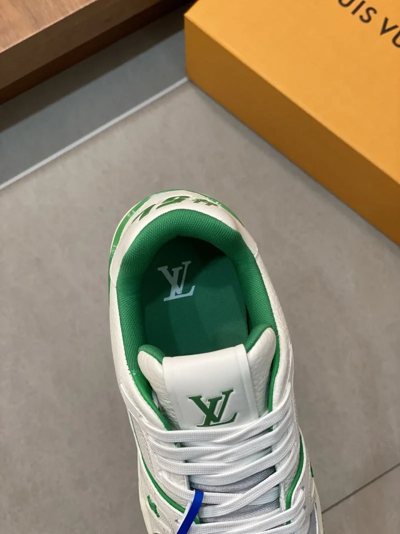 Louis Vuitton Trainer Sneaker Neat 32154