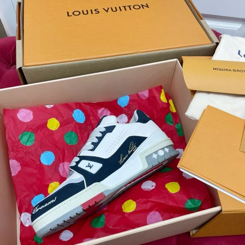 UrbanChic Louis Vuitton Trainer Sneaker 32140