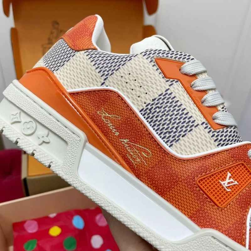 UrbanStyle Louis Vuitton Trainer Sneaker 32164