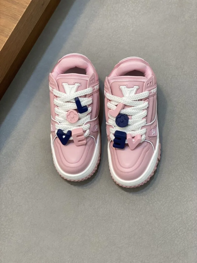 Breathable Louis Vuitton Trainer Sneaker 32132