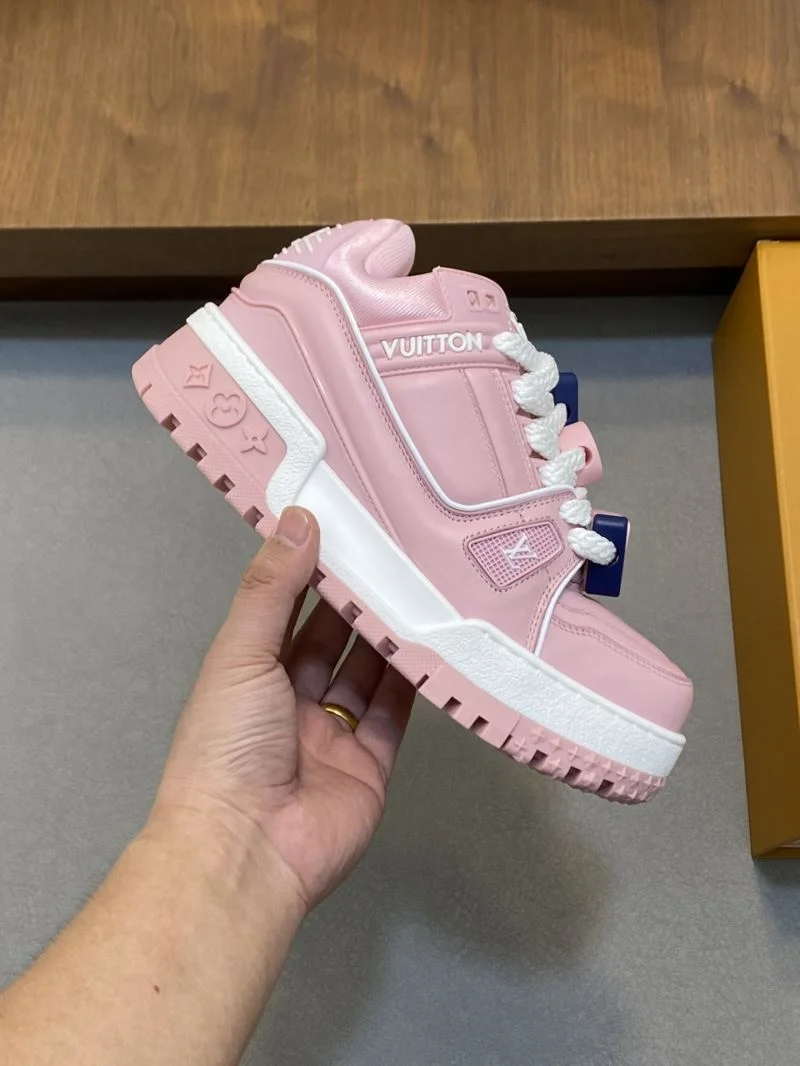 Breathable Louis Vuitton Trainer Sneaker 32132