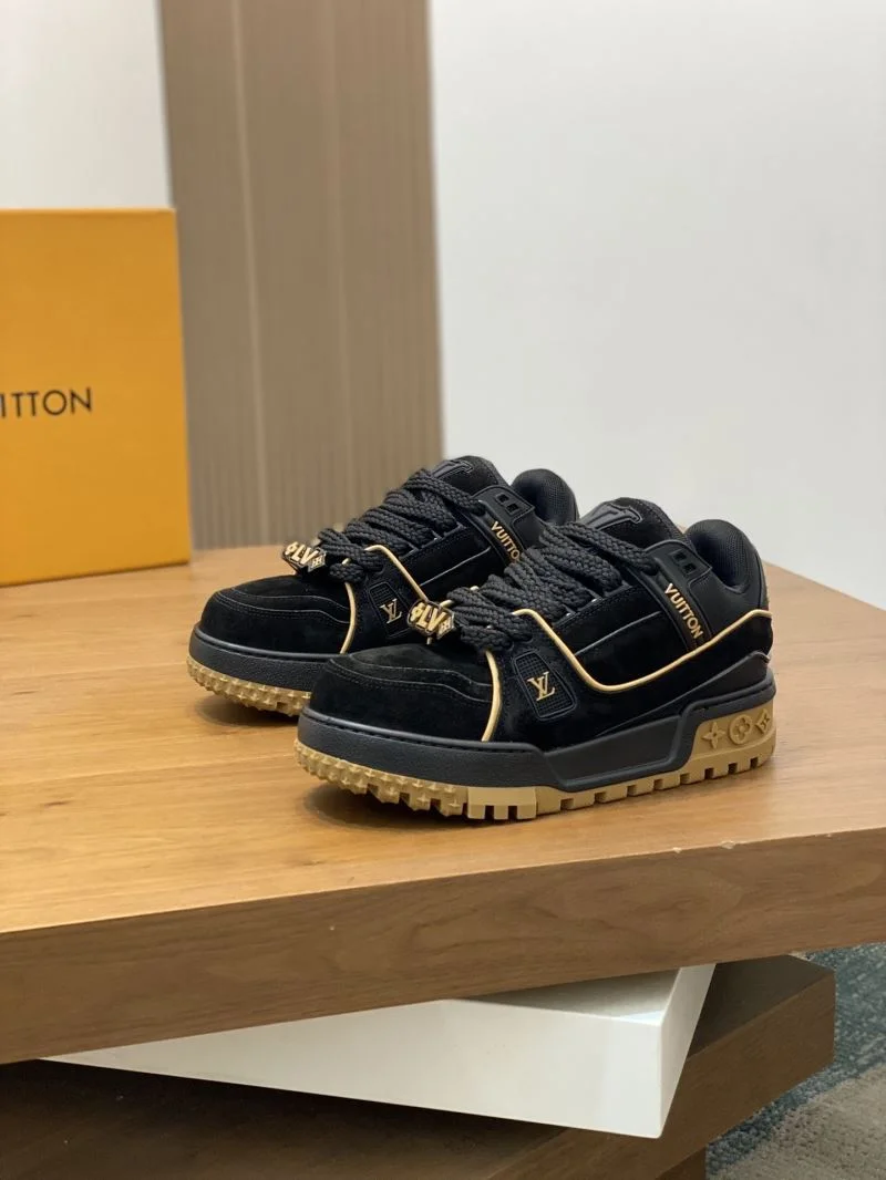 Louis Vuitton Trainer Sneaker EasyCare 32131