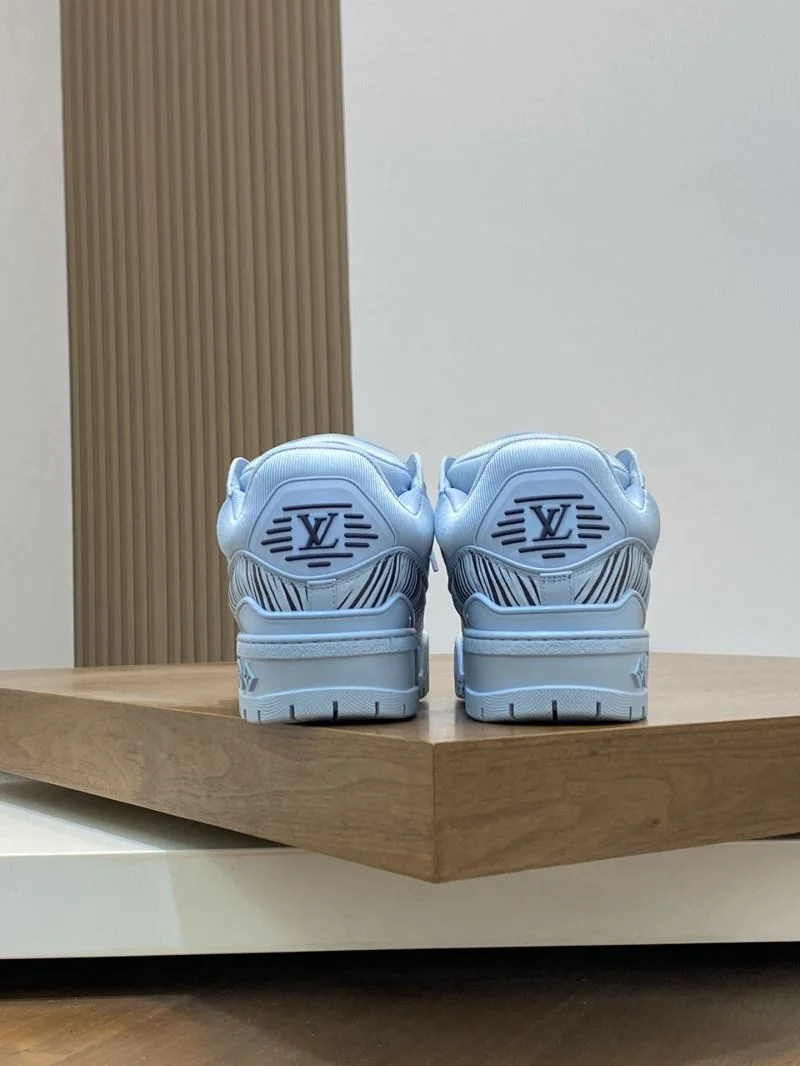 Louis Vuitton Trainer Sneaker Breathable 32128