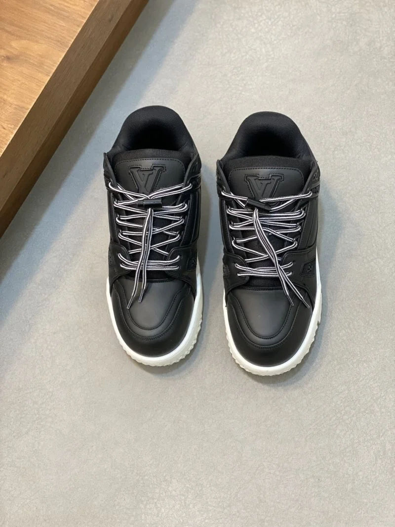 Louis Vuitton Trainer Sneaker Compact 32119