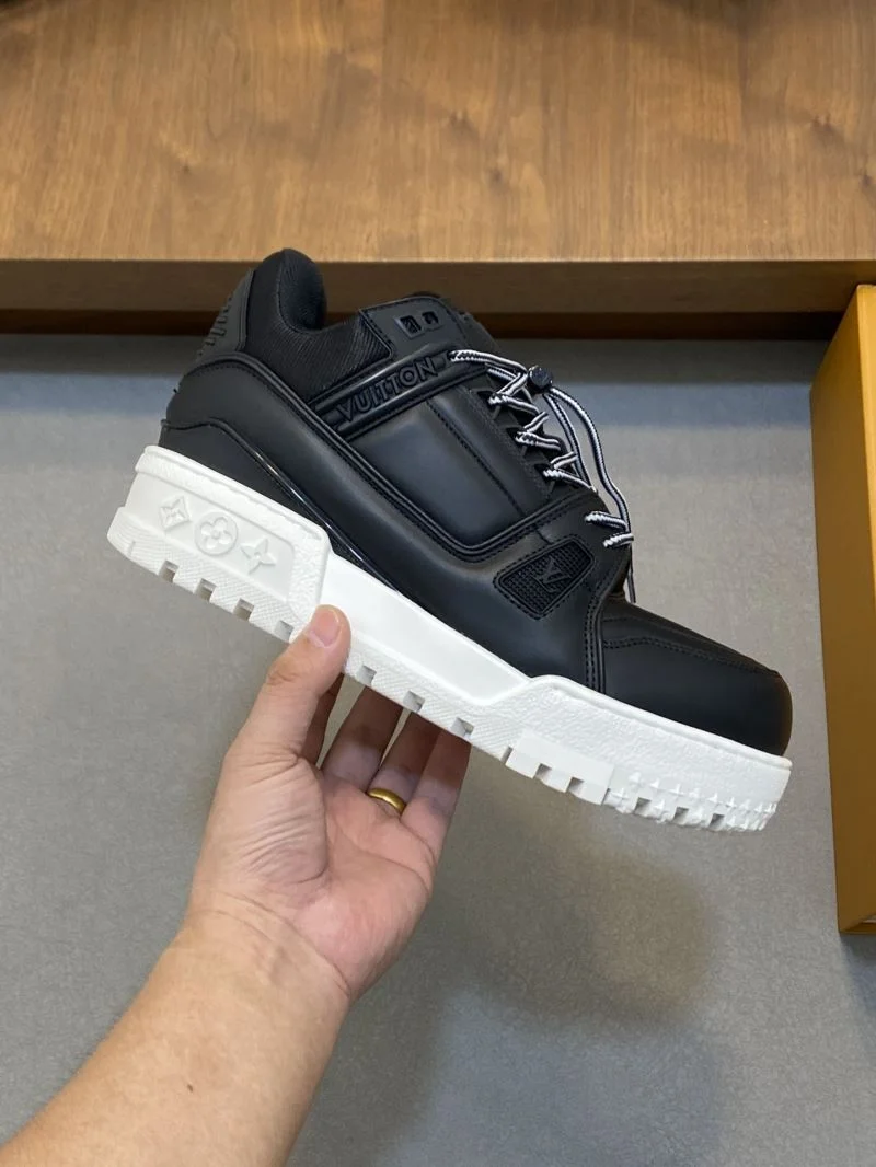 Louis Vuitton Trainer Sneaker Compact 32119