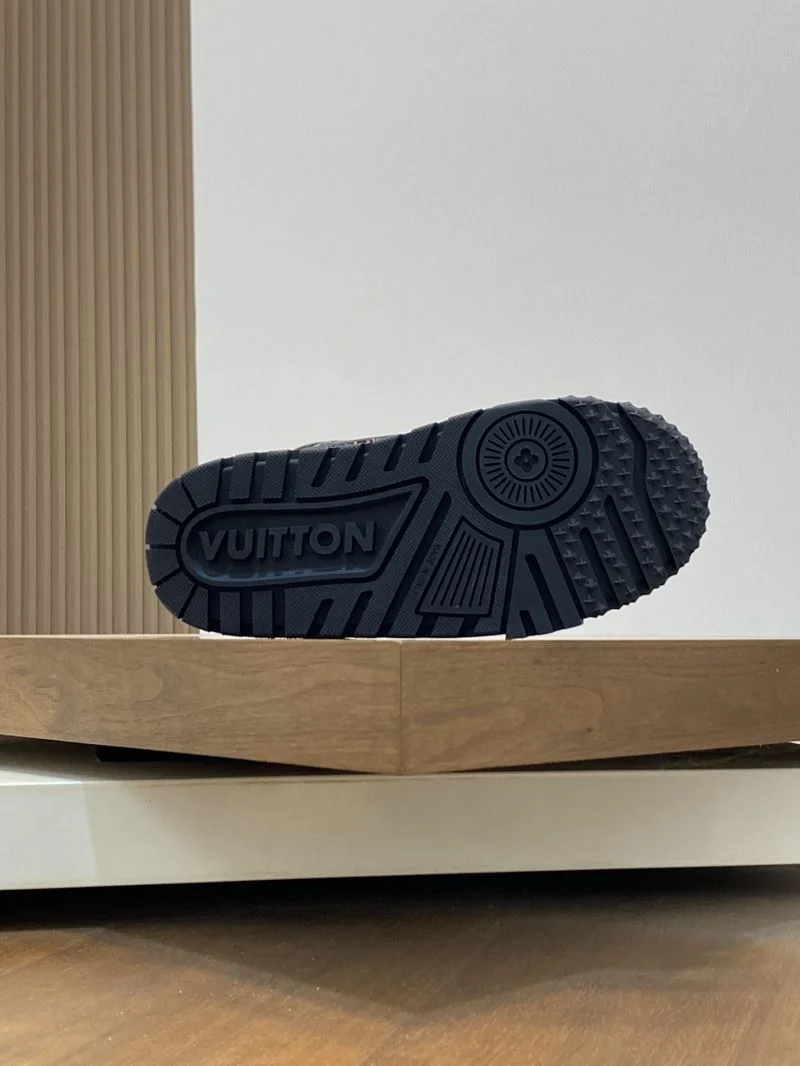 Louis Vuitton Trainer Sneaker Youthful 32106