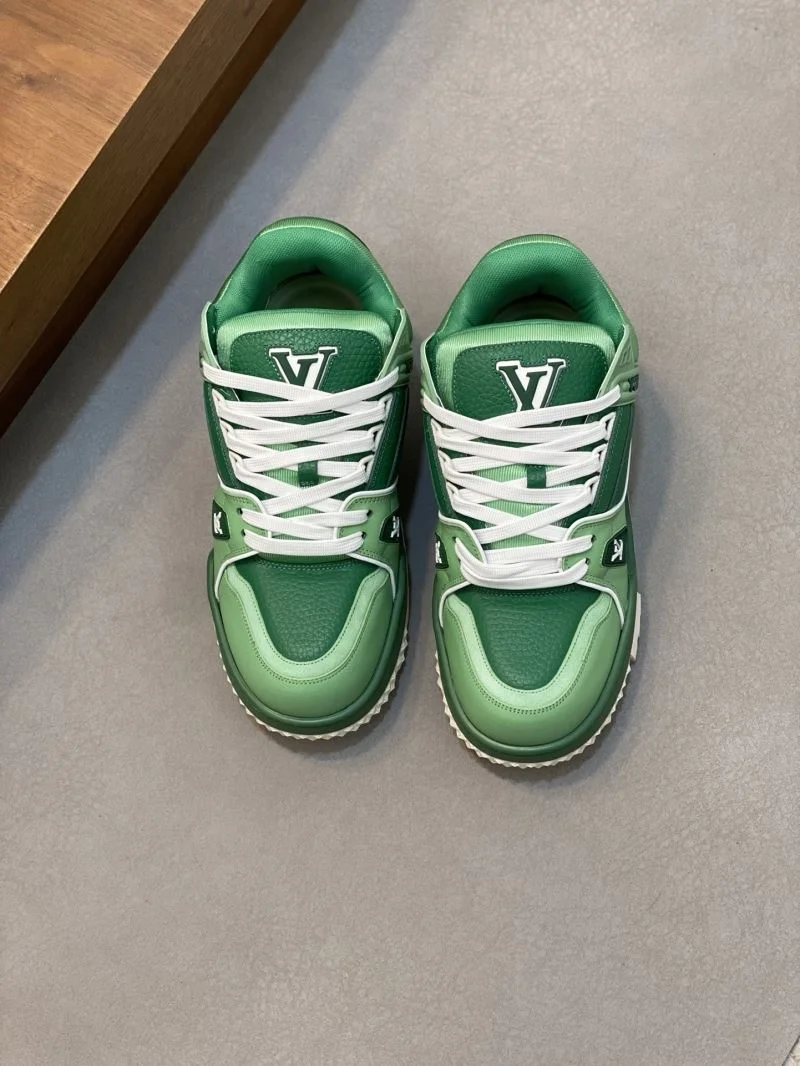 Louis Vuitton Trainer Sneaker WaterResistant 32102