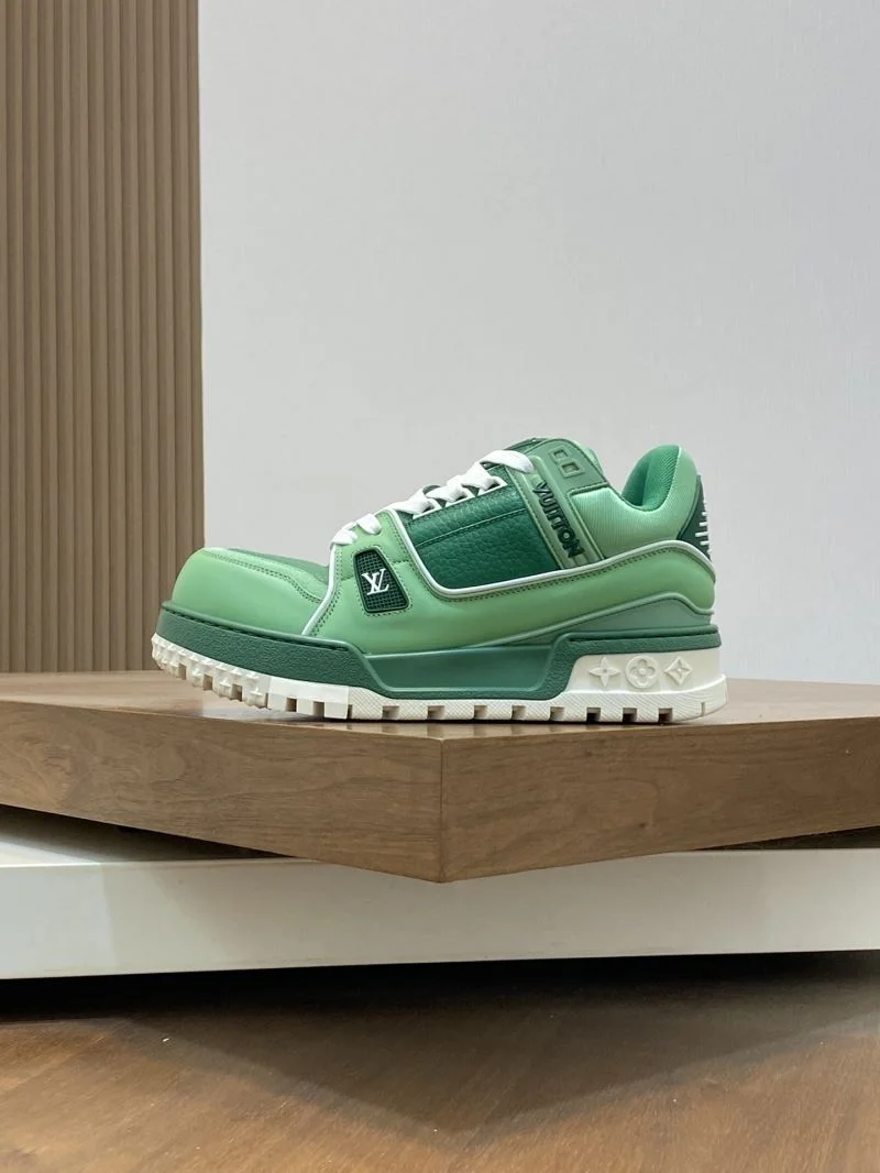 Louis Vuitton Trainer Sneaker WaterResistant 32102