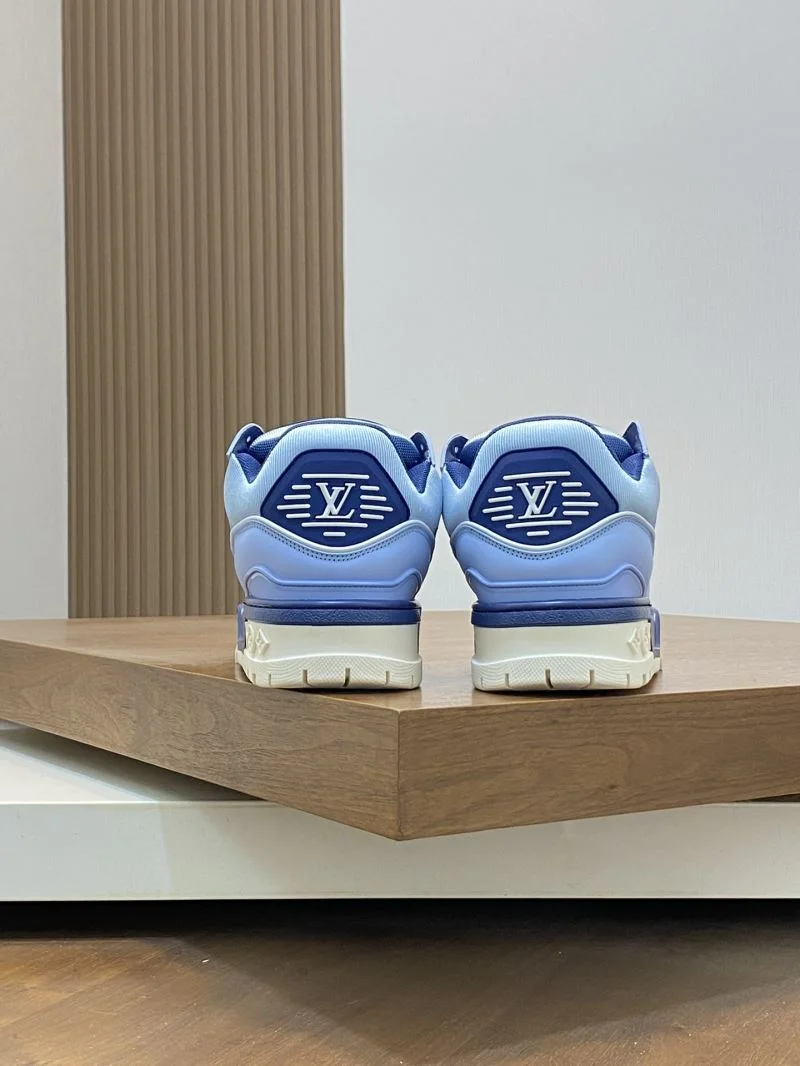 Unisex Louis Vuitton Trainer Sneaker 32098