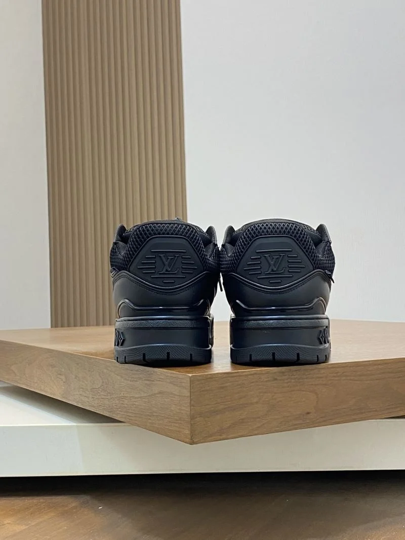 Louis Vuitton Trainer Sneaker SoftTouch 32116