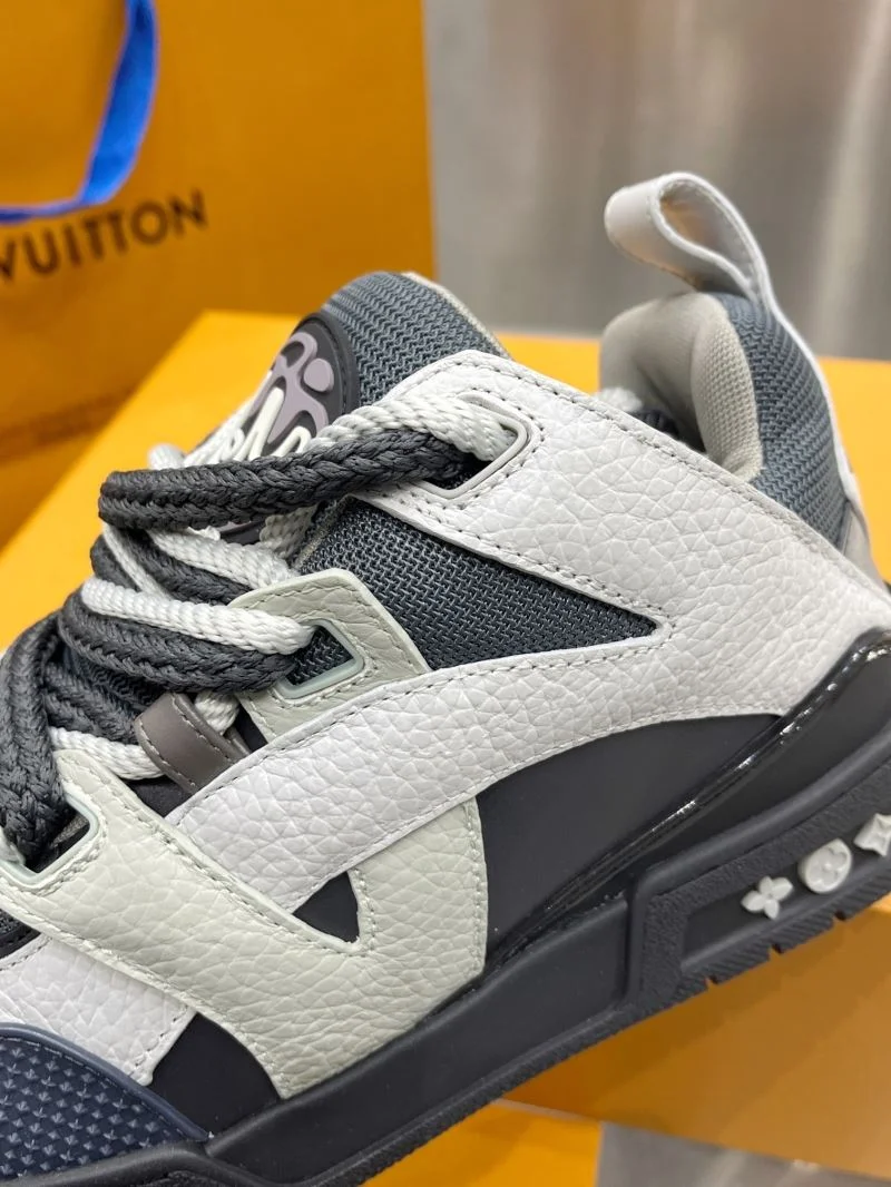 Louis Vuitton Trainer Sneaker EyeCatching 32115
