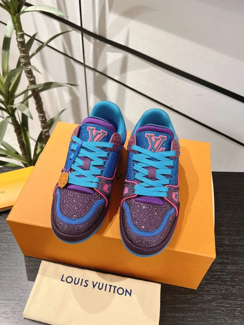 Resilient Louis Vuitton Trainer Sneaker 32099
