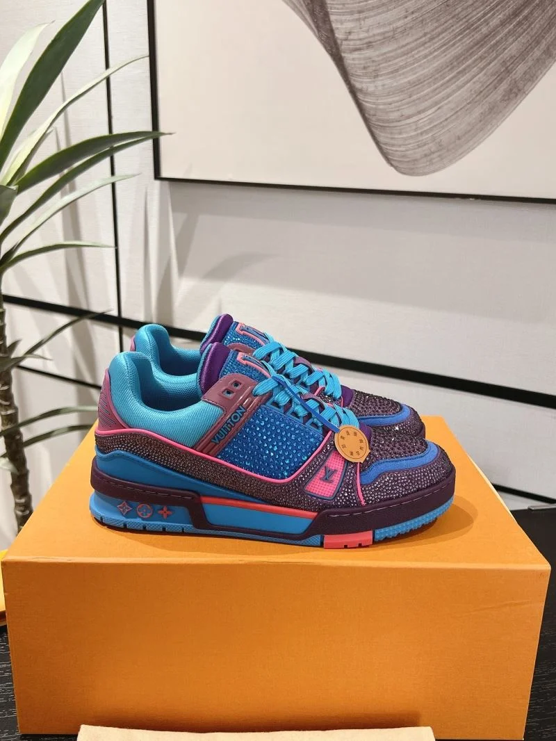 Resilient Louis Vuitton Trainer Sneaker 32099