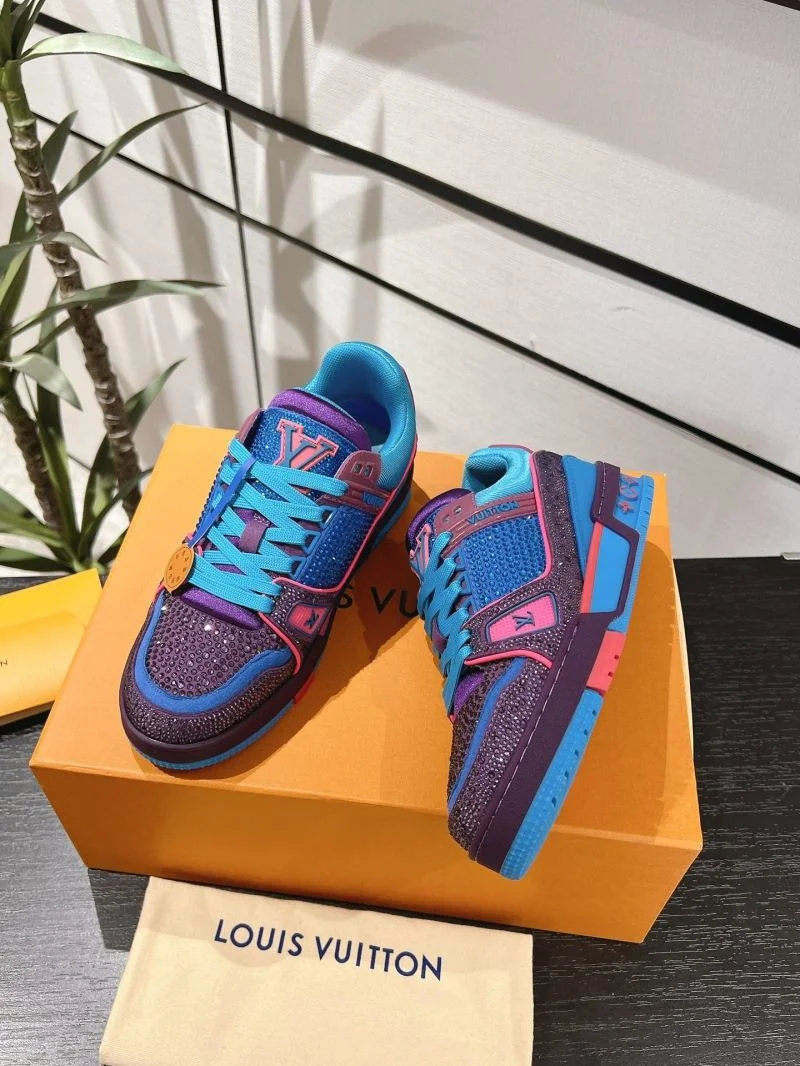 Resilient Louis Vuitton Trainer Sneaker 32099
