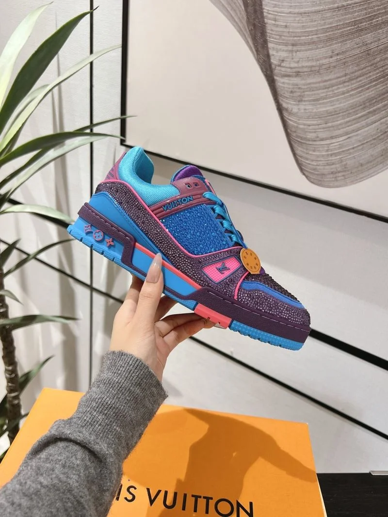 Resilient Louis Vuitton Trainer Sneaker 32099