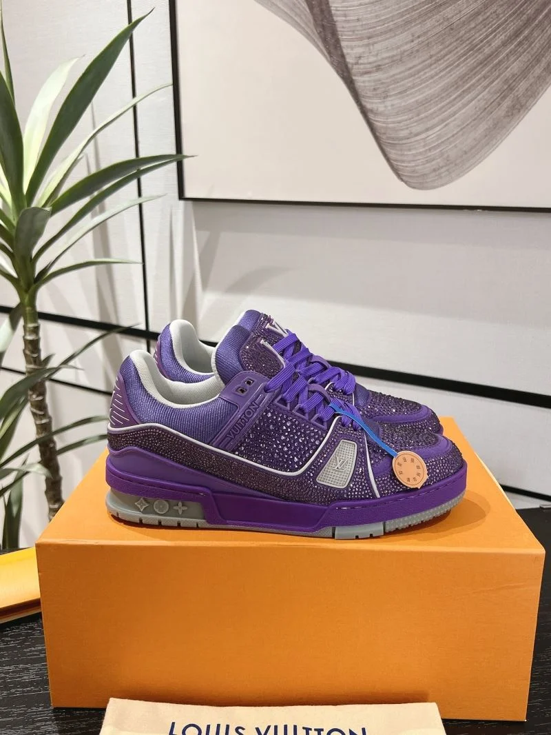 Louis Vuitton Trainer Sneaker Affordable 32108