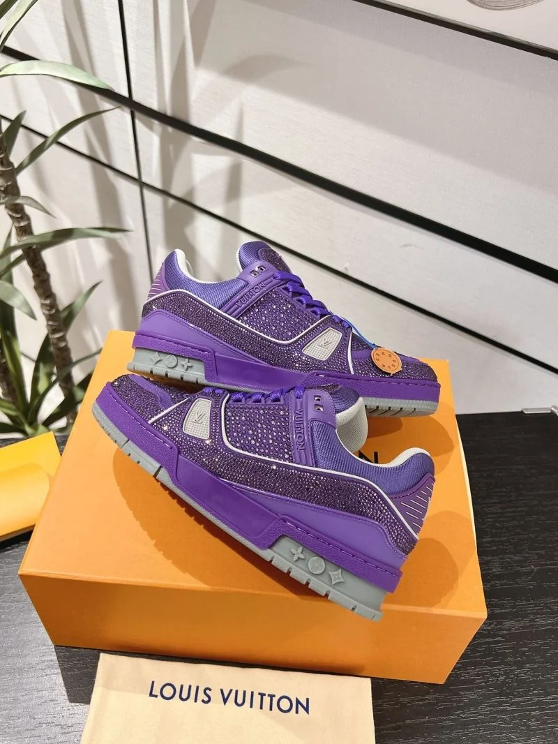 Louis Vuitton Trainer Sneaker Affordable 32108