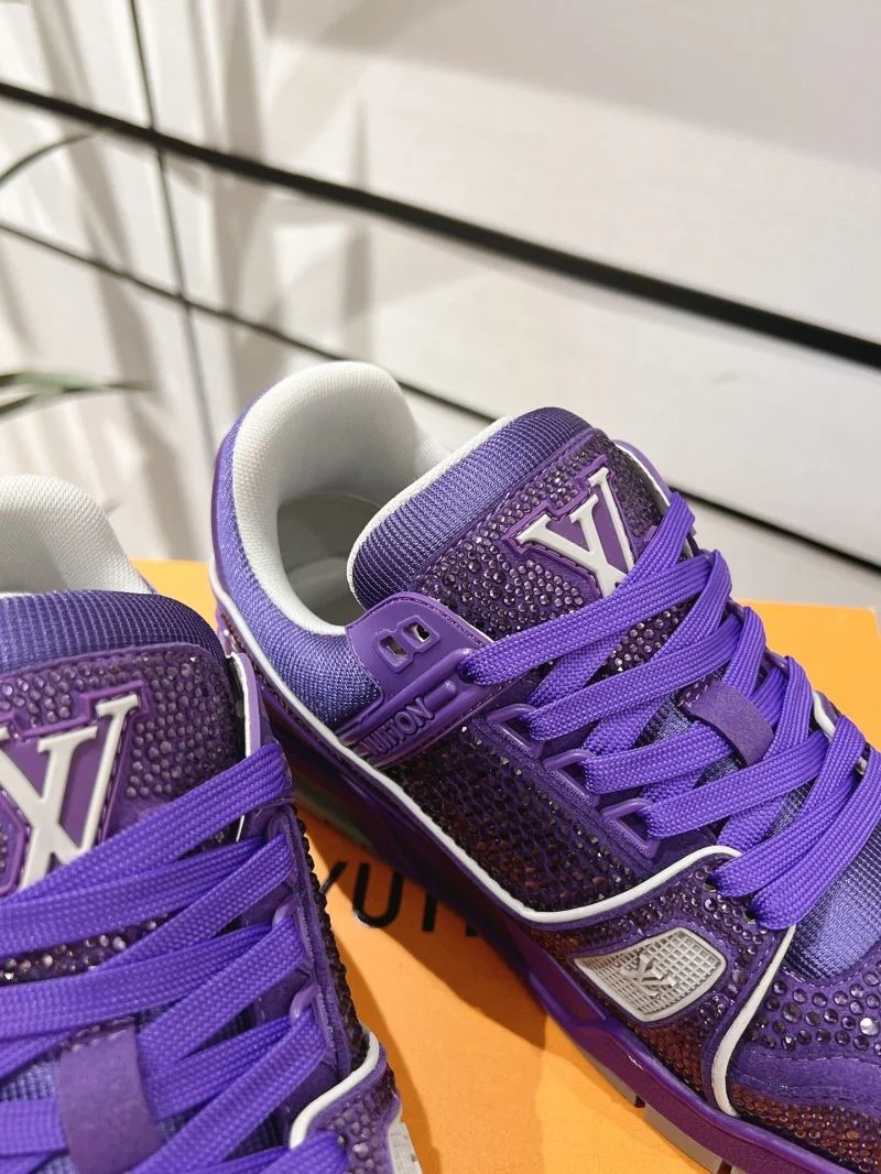 Louis Vuitton Trainer Sneaker Affordable 32108