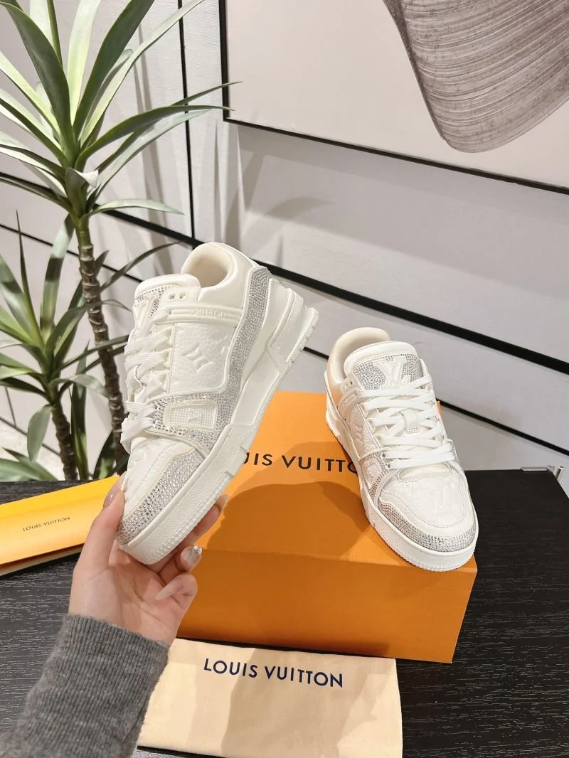 Thermal Louis Vuitton Trainer Sneaker 32101
