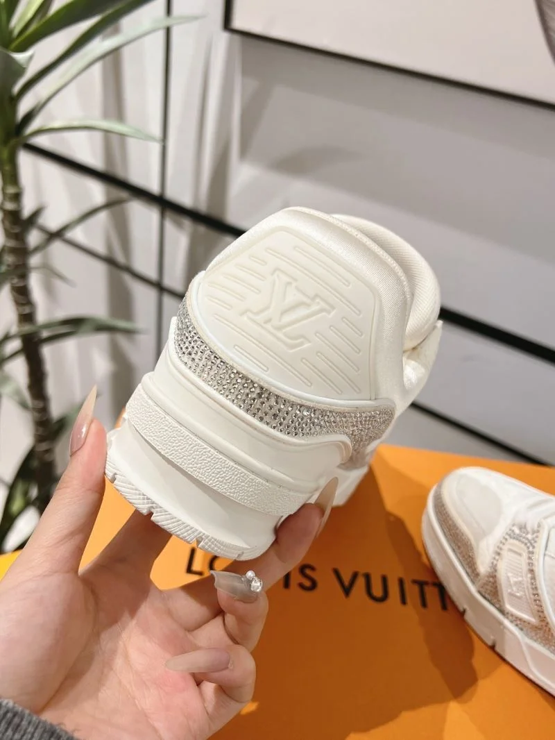 Thermal Louis Vuitton Trainer Sneaker 32101