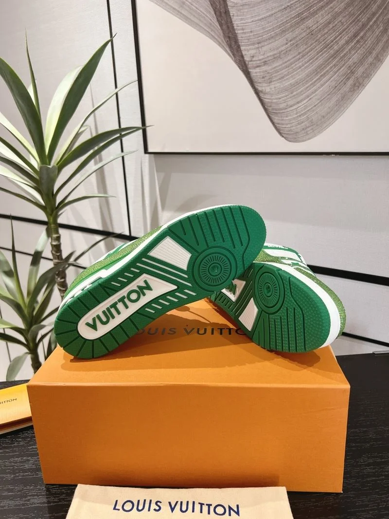 DailyWear Louis Vuitton Trainer Sneaker 32093