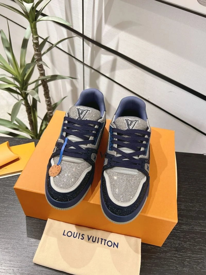 Packable Louis Vuitton Trainer Sneaker 32126