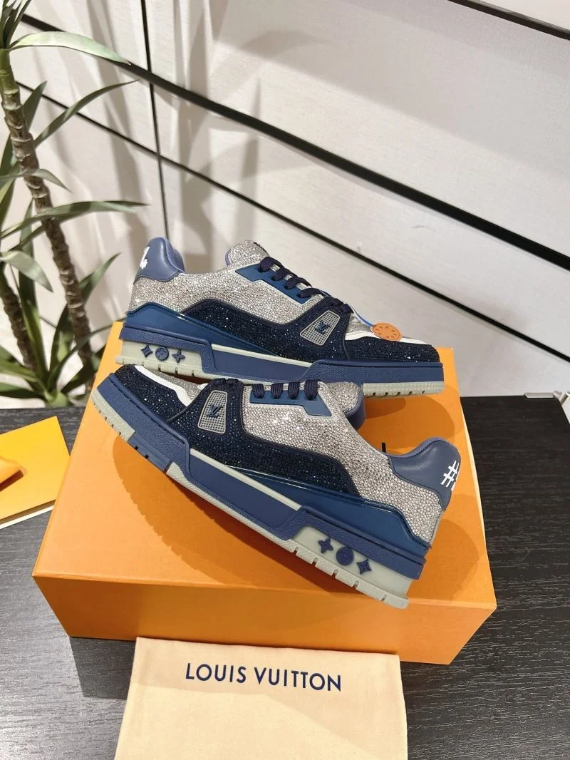 Packable Louis Vuitton Trainer Sneaker 32126