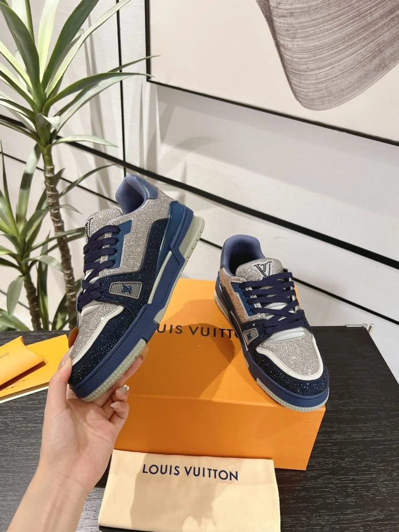 Packable Louis Vuitton Trainer Sneaker 32126