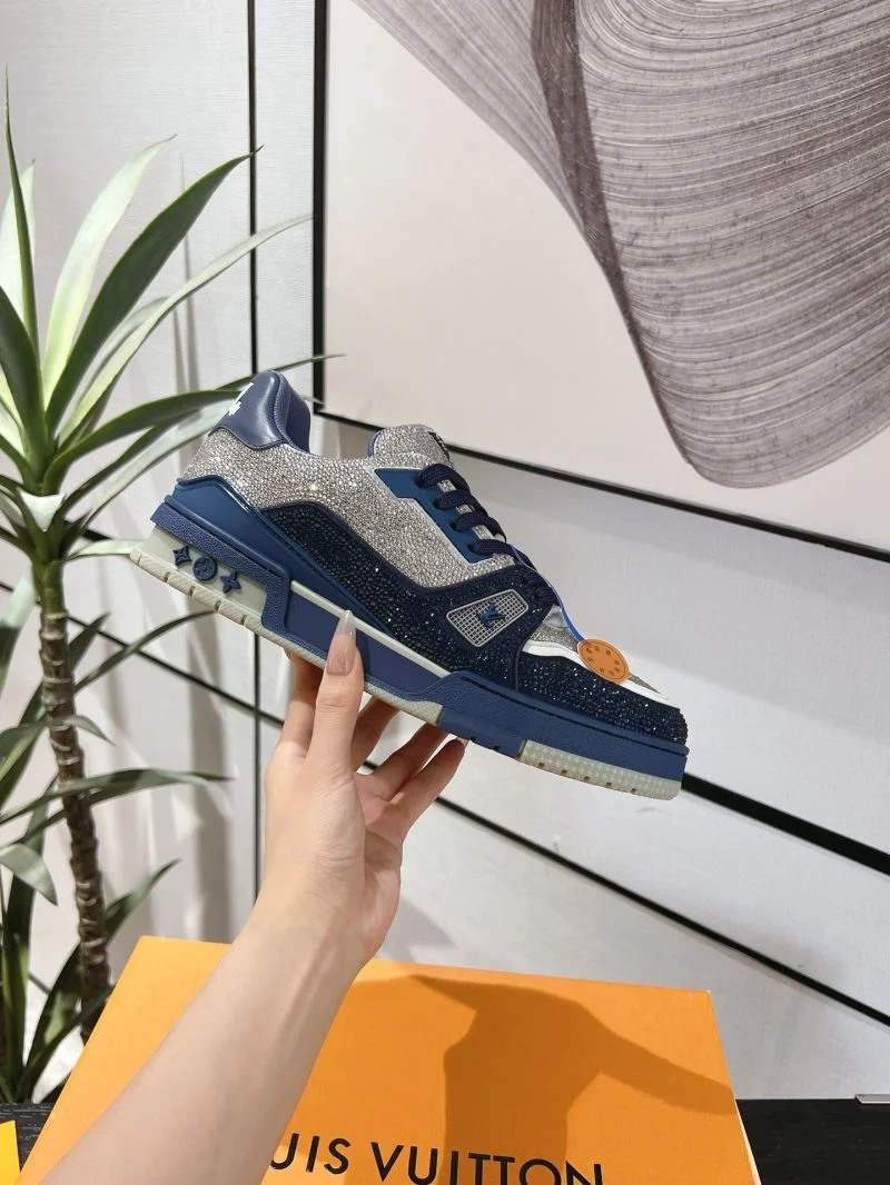 Packable Louis Vuitton Trainer Sneaker 32126
