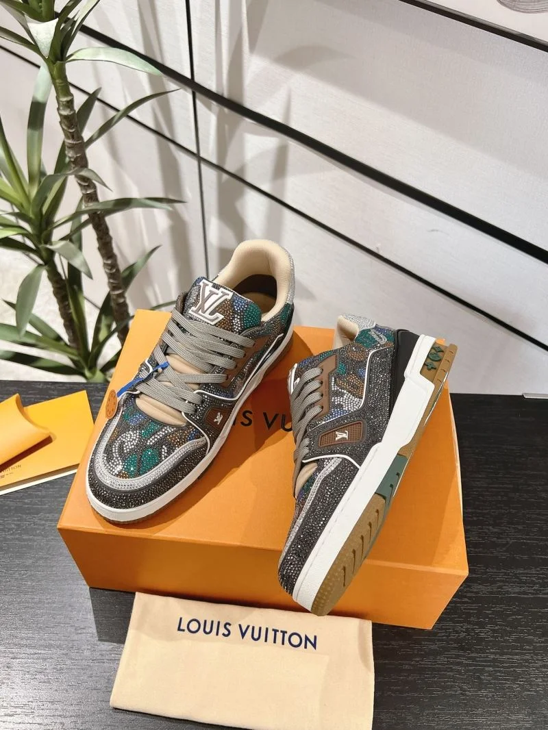 Comfortable Louis Vuitton Trainer Sneaker 32109