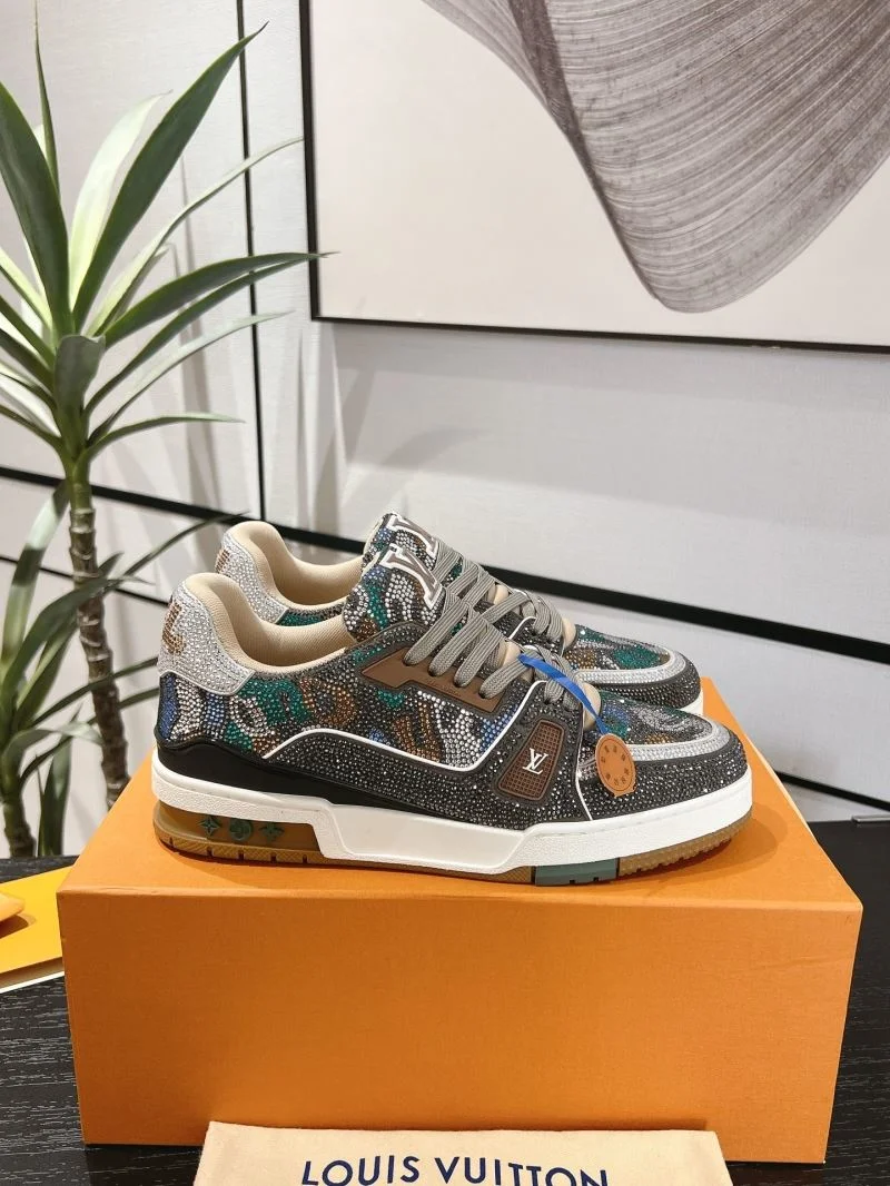 Comfortable Louis Vuitton Trainer Sneaker 32109