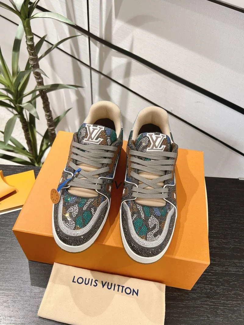 Comfortable Louis Vuitton Trainer Sneaker 32109