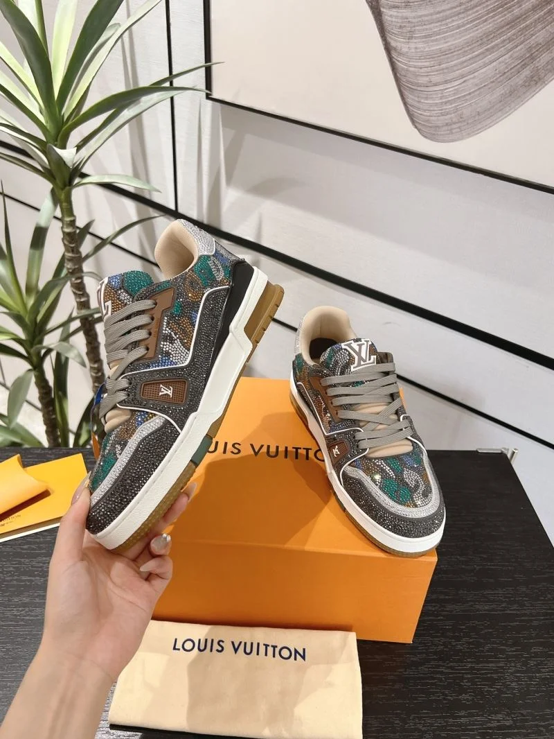 Comfortable Louis Vuitton Trainer Sneaker 32109