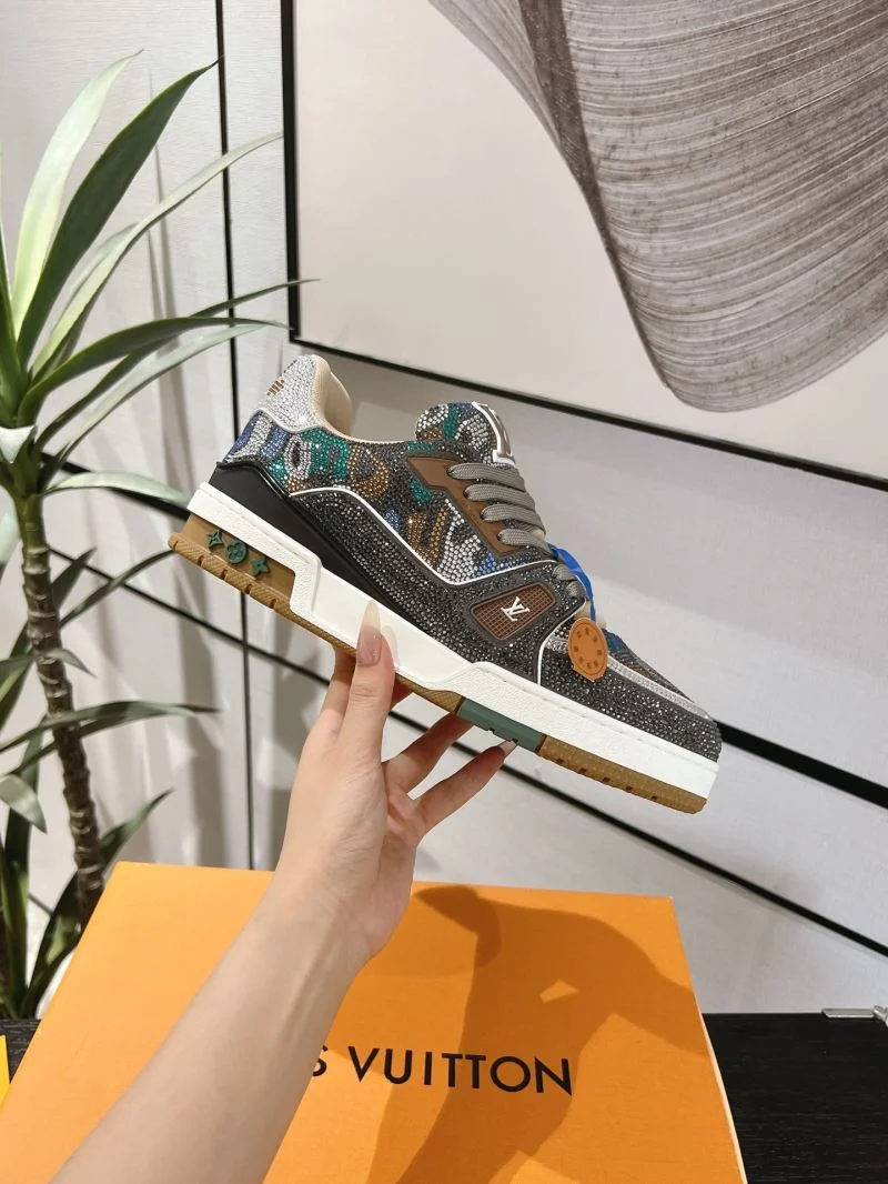 Comfortable Louis Vuitton Trainer Sneaker 32109