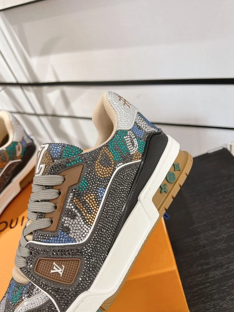 Comfortable Louis Vuitton Trainer Sneaker 32109