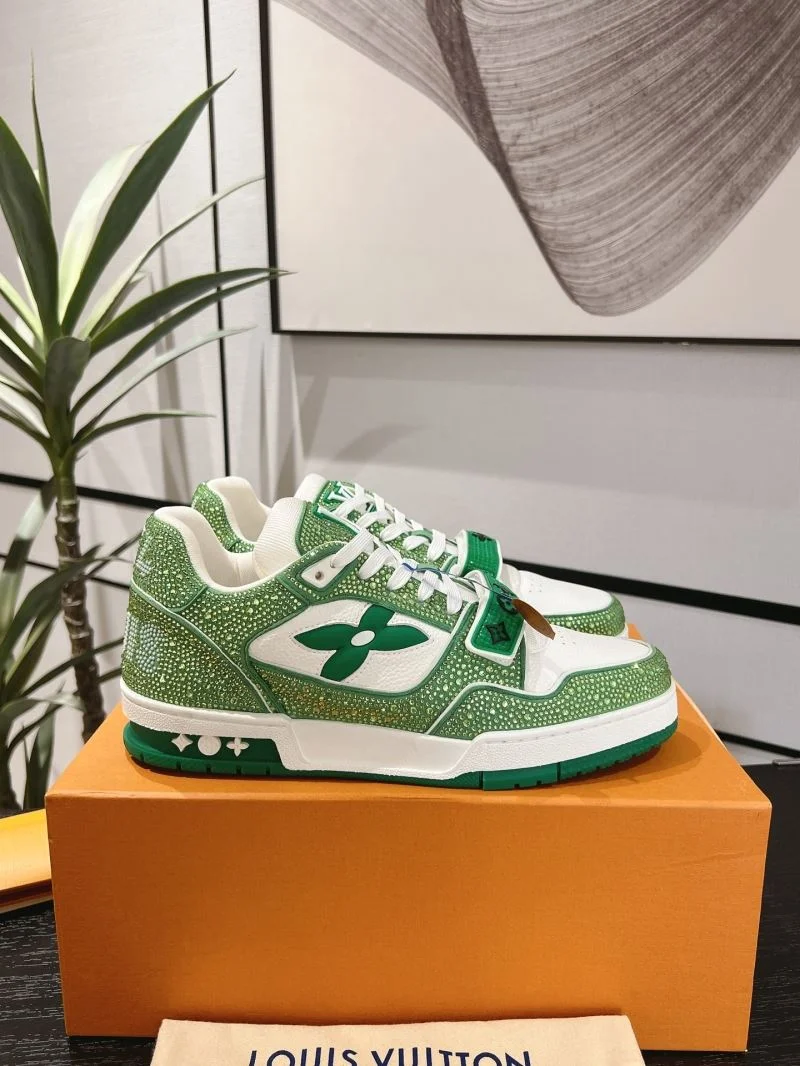 Resilient Louis Vuitton Trainer Sneaker 32089
