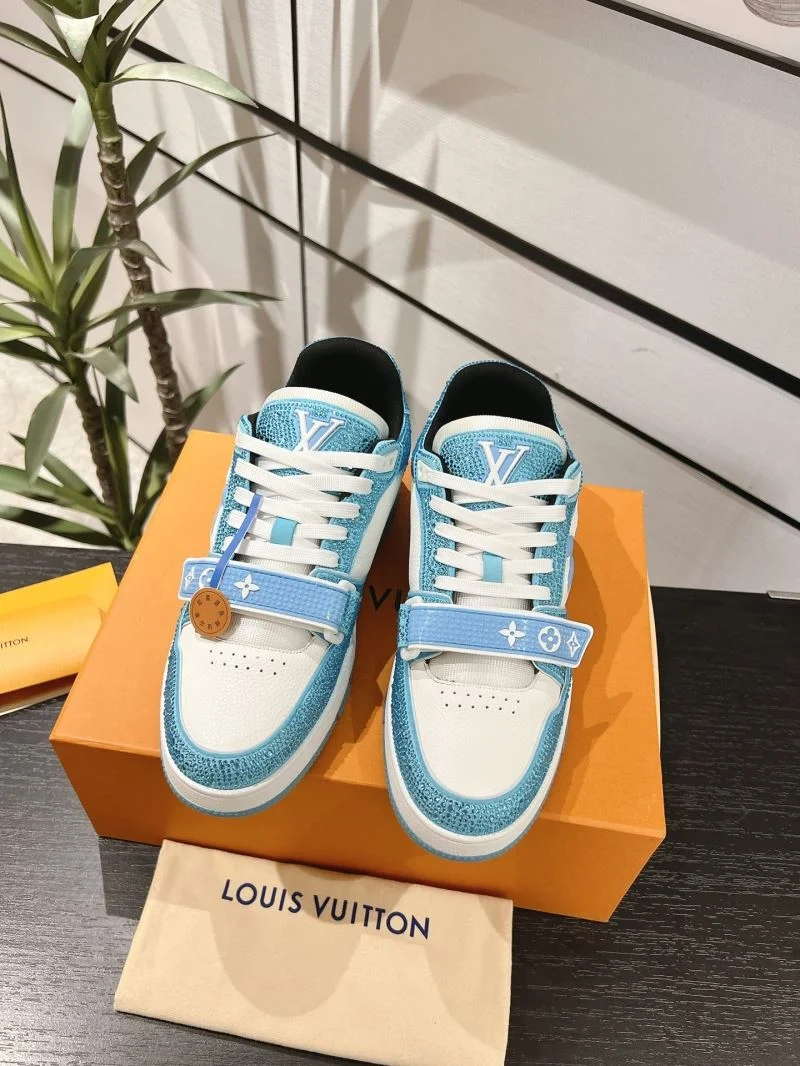 Vibrant Louis Vuitton Trainer Sneaker 32086