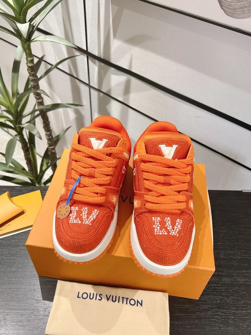 Louis Vuitton Trainer Sneaker WellDesigned 32085
