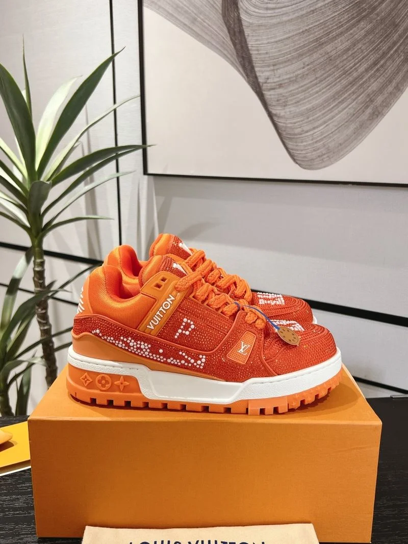 Louis Vuitton Trainer Sneaker WellDesigned 32085