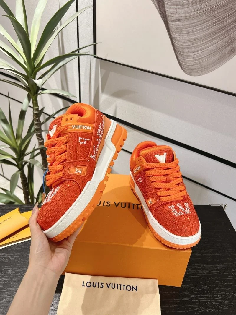 Louis Vuitton Trainer Sneaker WellDesigned 32085