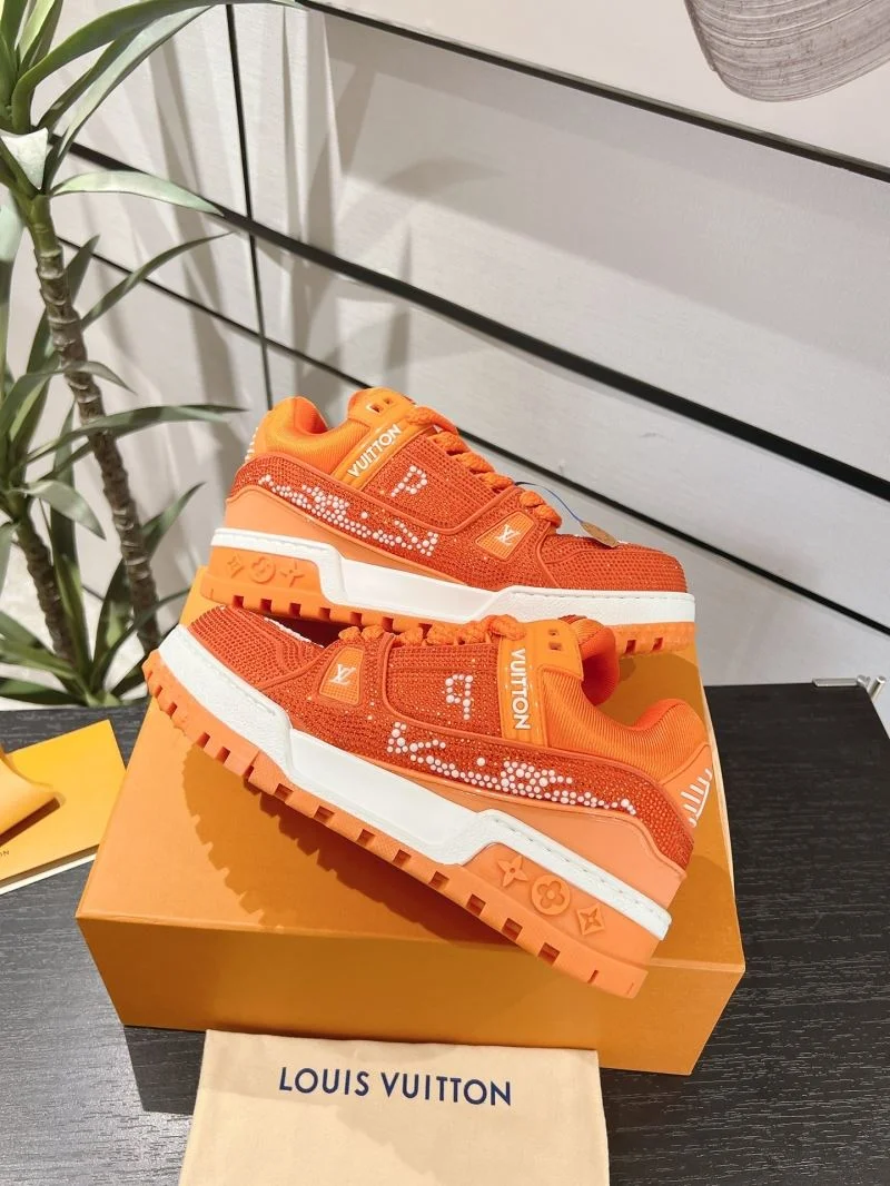 Louis Vuitton Trainer Sneaker WellDesigned 32085