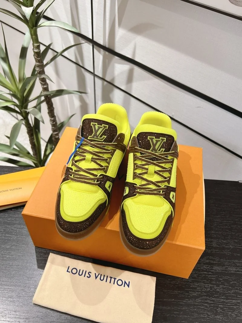 Stylish Louis Vuitton Trainer Sneaker 32069